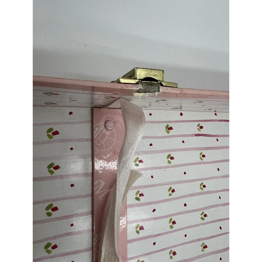 Vintage 1999 Madeline Pink Traveling Doll Case Wardrobe Storage 3 outfits hanger
